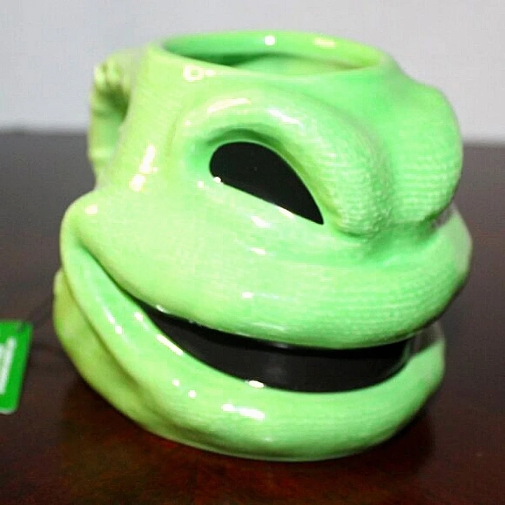 NWT Oogie Boogie Color Changing Mug | Nightmare Before Christmas | Disney